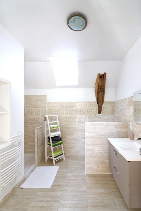 Maison Confortable A Thegra Avec Grand Jardin, Ideale Pour Familles. Exterior foto
